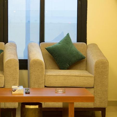 Rama Yanbu Hotel-Suite Buitenkant foto